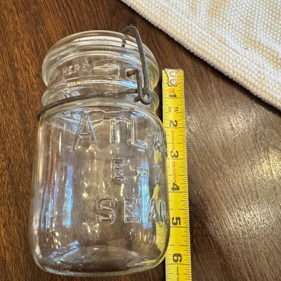 Vintage Atlas E-Z Seal Clear Glass Pint Canning Jar with Wire Bail Glass Lid - Picture 5 of 5